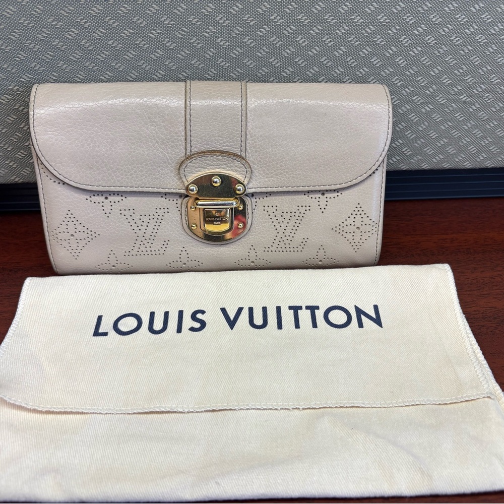 Louis Vuitton Beige Wallet WOC with Gold Accents